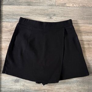 Zara Black Wrap Skort